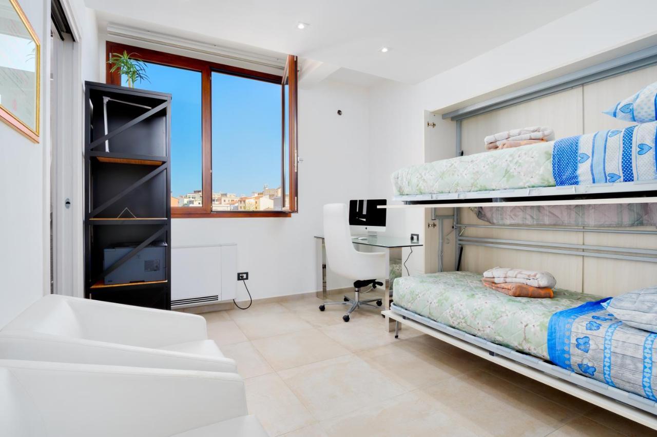 Ferienwohnung Window On The Sea Olbia Exterior foto