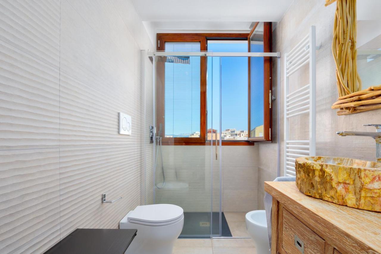 Ferienwohnung Window On The Sea Olbia Exterior foto